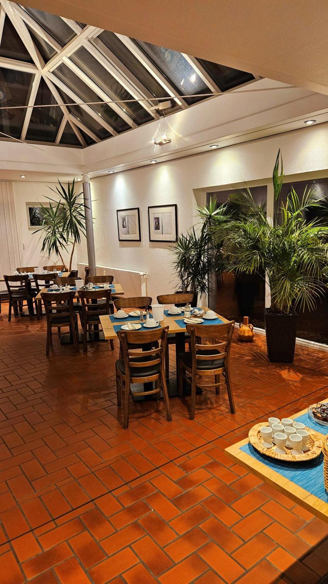 霍普公寓式酒店 欧伊提恩 外观 照片